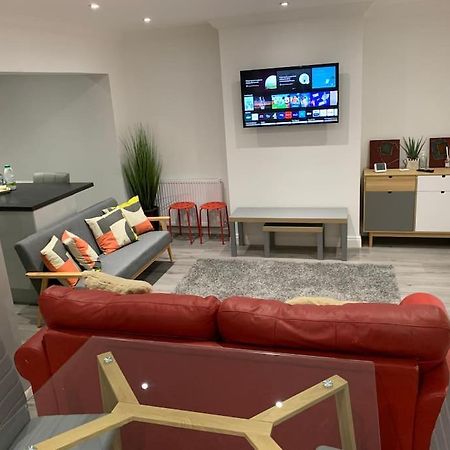 Beautiful 5Bedroom Hse-Contractor/Family/Corporate 达特福德 外观 照片